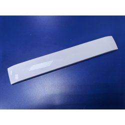 Плинтус (цоколь) белый стиральной машины Hotpoint-Ariston ARSL105(CSI).L 250001673